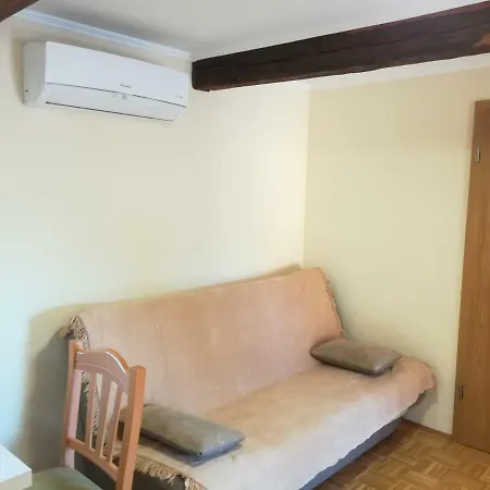 Apartma Skrilje Gradac