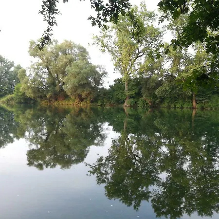 아파트 Apartma Skrilje Gradac